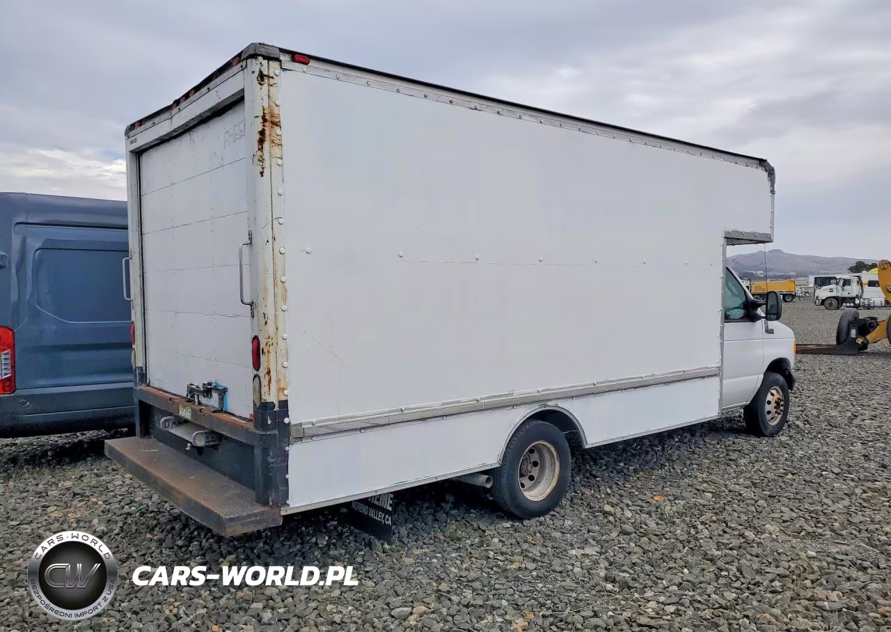2004 Ford Econoline E350 Super Duty Cutaway Van VIN:1FDWE35L94HA19231 - 3