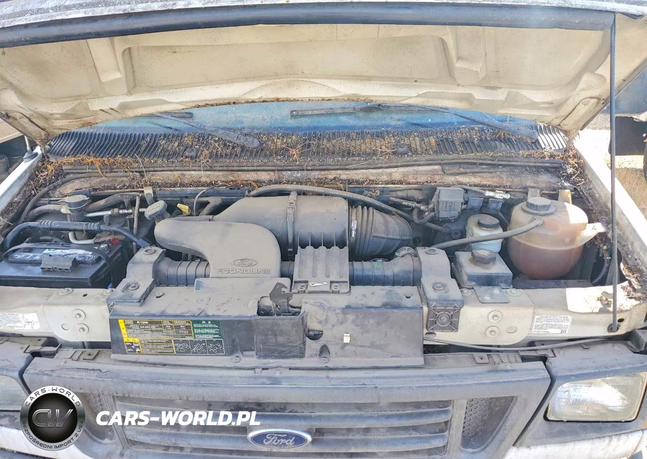 2004 Ford Econoline E350 Super Duty Cutaway Van VIN:1FDWE35L74HA70579 - 11