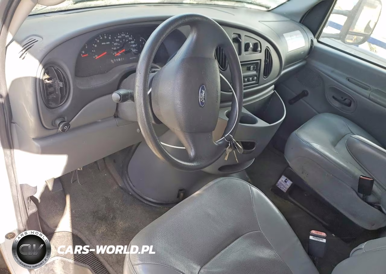 2004 Ford Econoline E350 Super Duty Cutaway Van VIN:1FDWE35L74HA70579 - 8