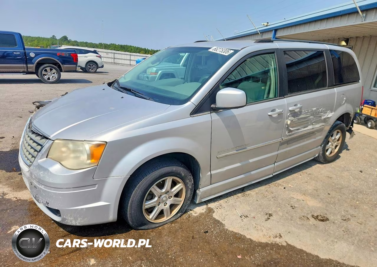 2009 Chrysler Town & Country Touring