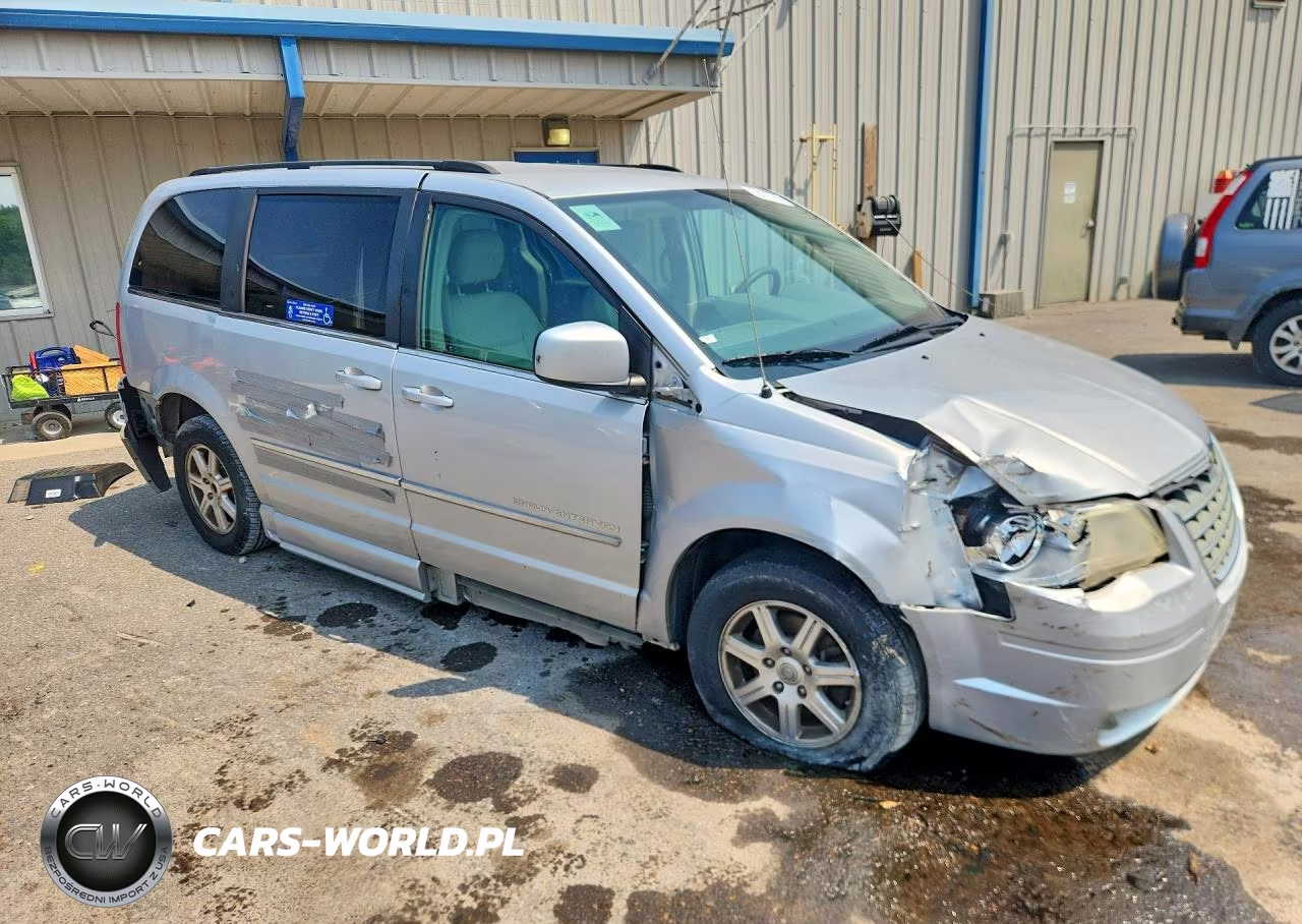 2009 Chrysler Town & Country Touring VIN:2A8HR54149R508556 - 4
