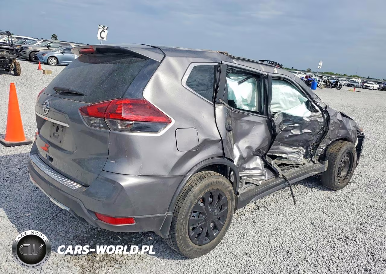 2018 Nissan Rogue S VIN:5N1AT2MT9JC714832 - 3