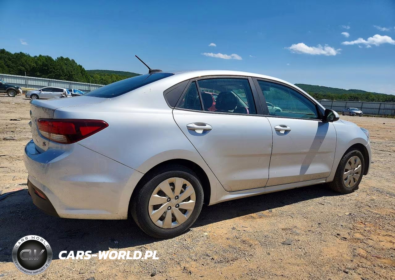 2018 Kia Rio S VIN:3KPA24AB2JE067987 - 3