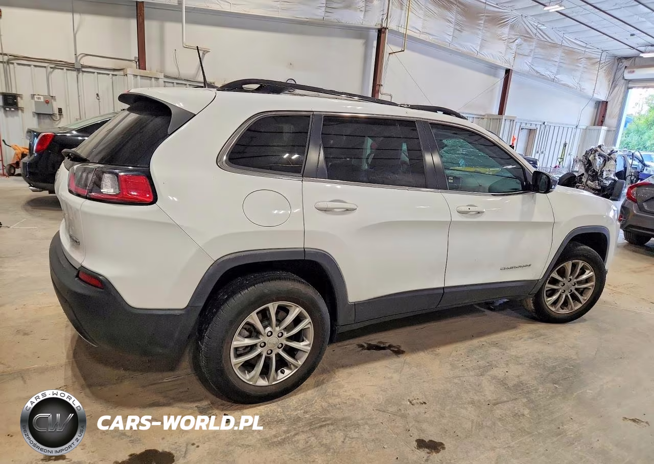 2022 Jeep Cherokee Latitude Lux VIN:1C4PJMMX4ND513326 - 3