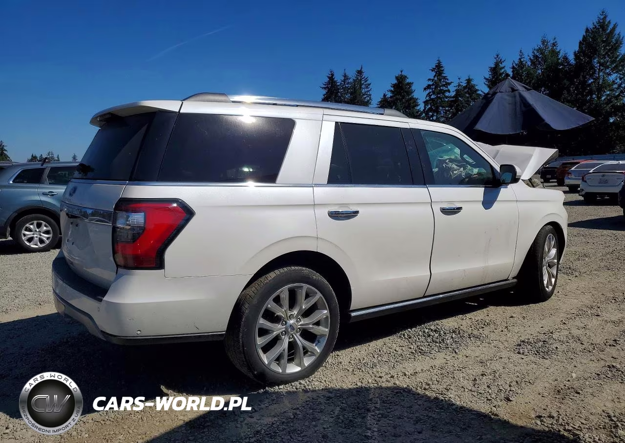2019 Ford Expedition Limited VIN:1FMJU2AT5KEA84167 - 3