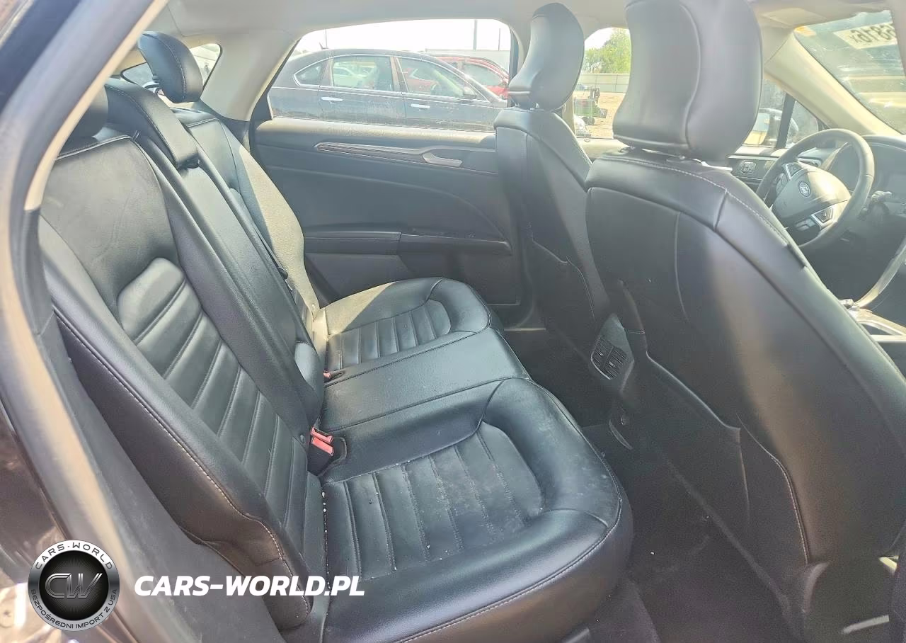 2017 Ford Fusion Se VIN:3FA6P0HD7HR111384 - 10