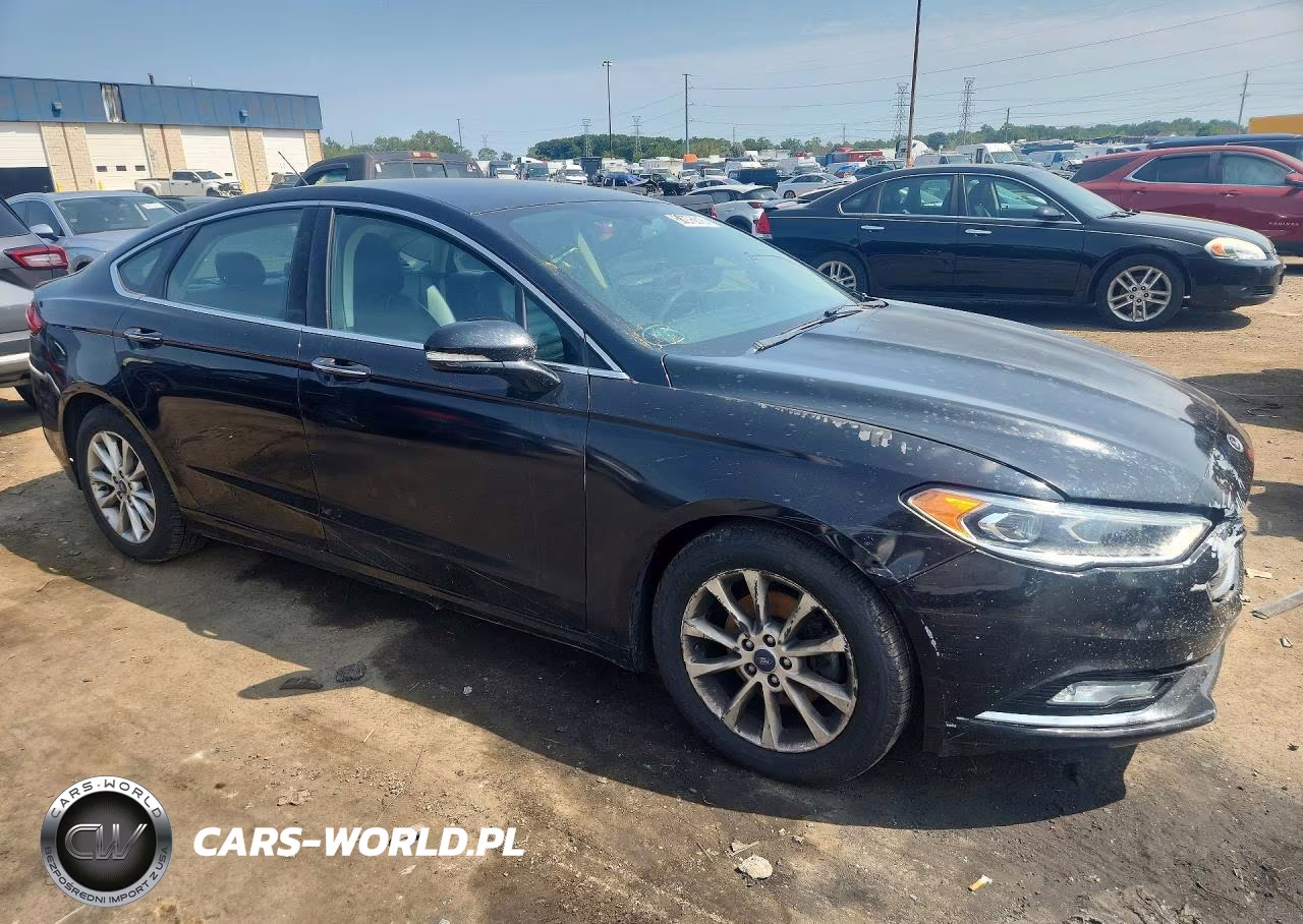 2017 Ford Fusion Se VIN:3FA6P0HD7HR111384 - 4
