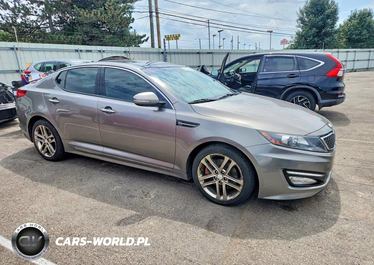 2013 Kia Optima Sx VIN:5XXGR4A60DG204770 - 4