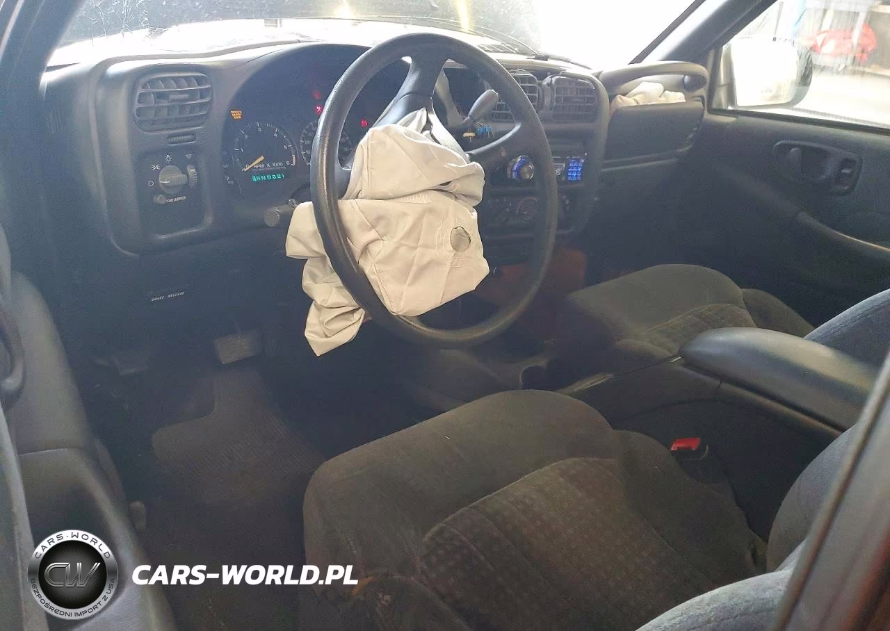 1999 Chevrolet S Truck S10 VIN:1GCDT19WXX8164826 - 8