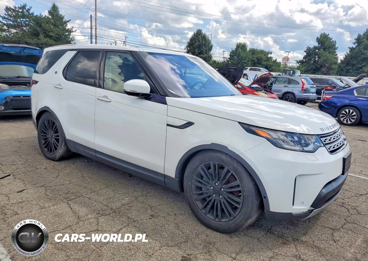 2018 Land Rover Discovery Hse Luxury VIN:SALRT2RV9JA075759 - 4