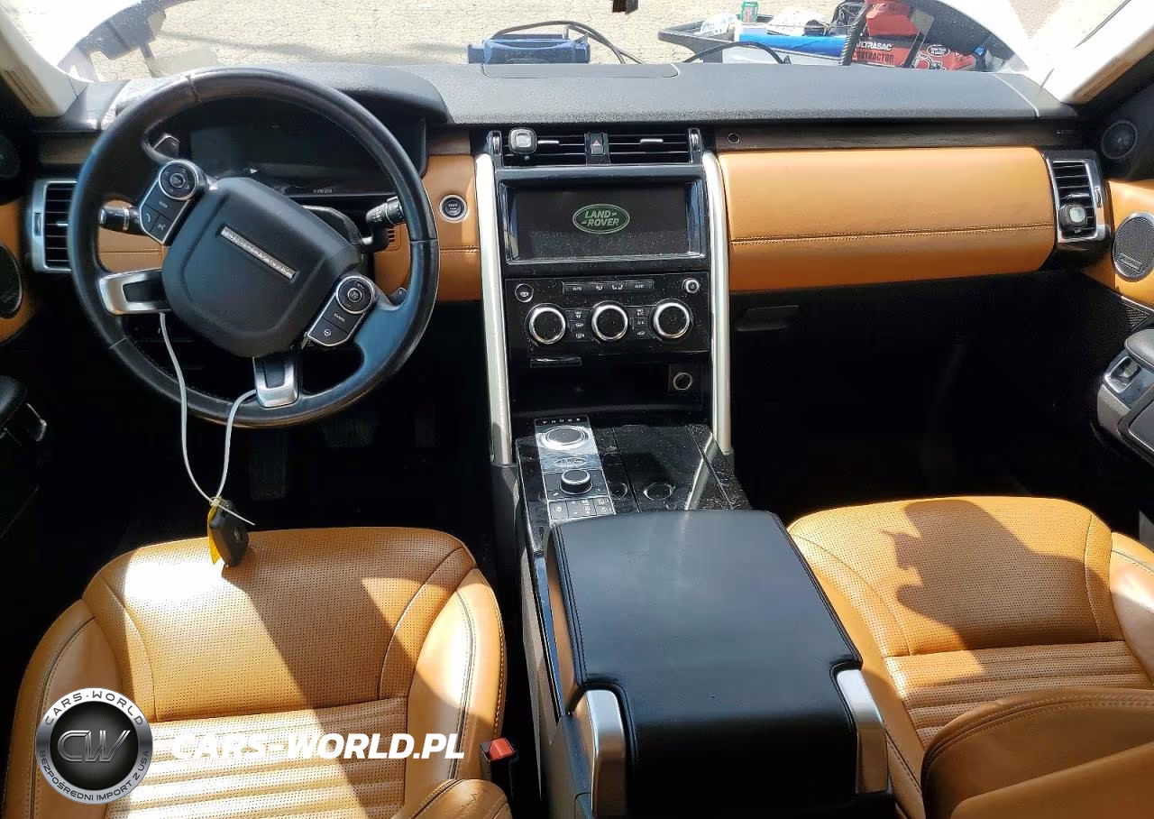 2018 Land Rover Discovery Hse Luxury VIN:SALRT2RV9JA075759 - 8