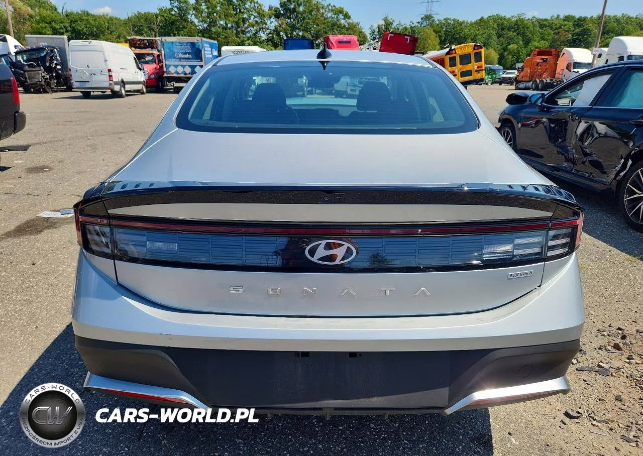 2026 Hyundai Sonata Hybrid Blue VIN:KMHL24JJ6TA156625 - 6