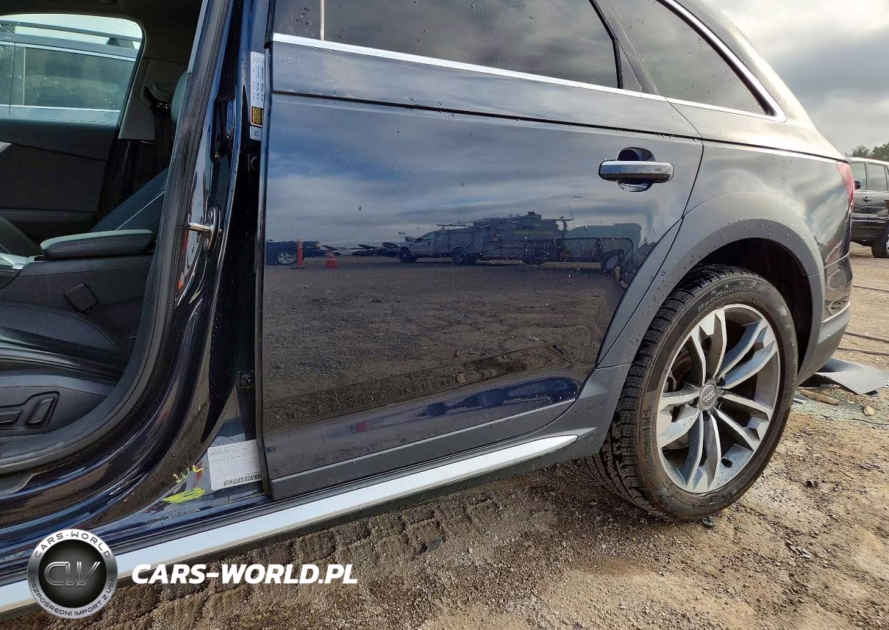 2018 Audi A4 Allroad Premium Plus VIN:WA18NAF49JA081073 - 10
