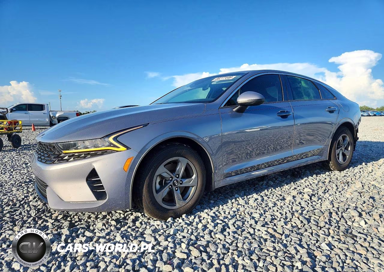 2021 Kia K5 Lx – zdjęcie 1 z 13