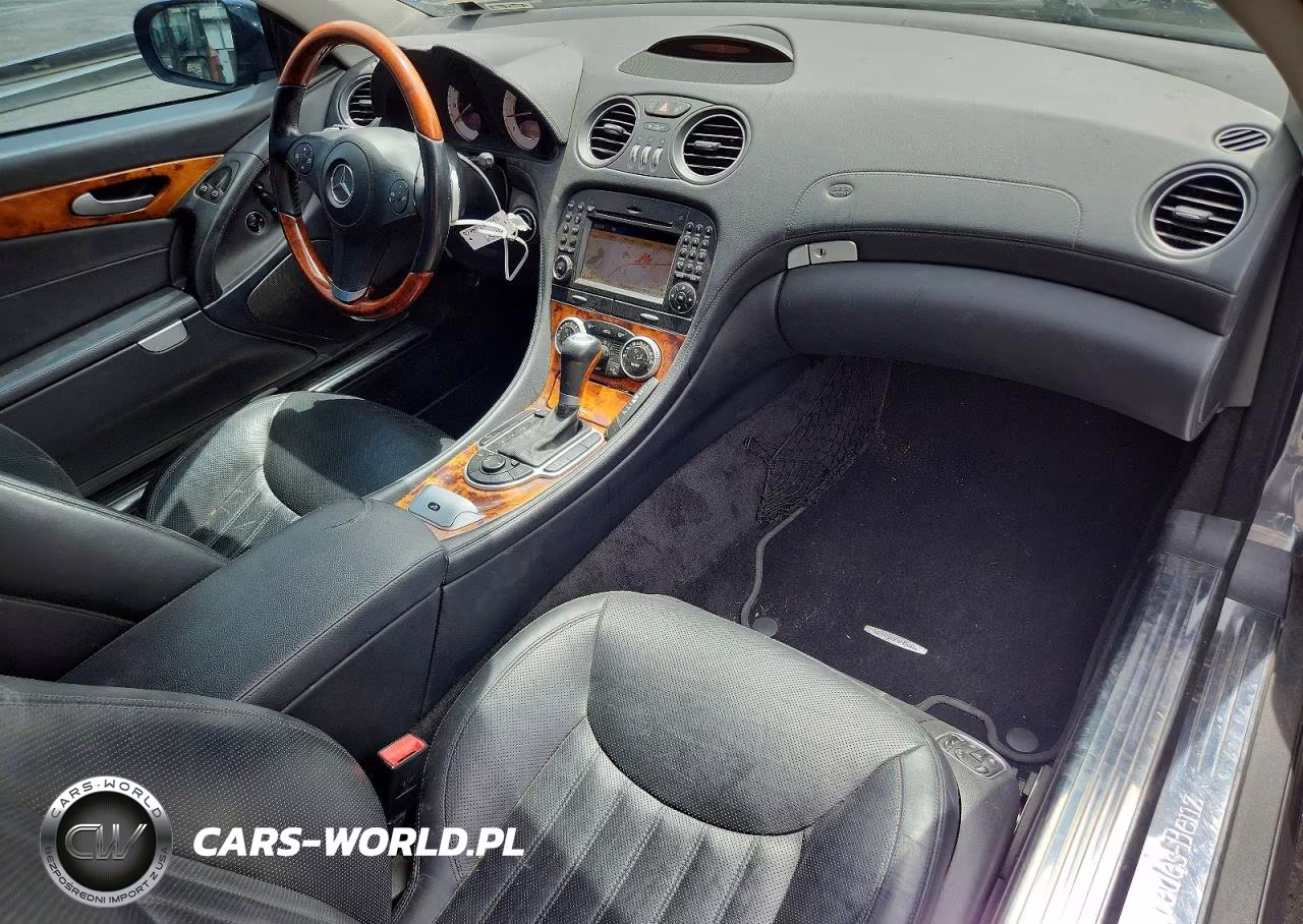 2011 Mercedes-Benz Sl 550 VIN:WDBSK7BA0BF164235 - 8