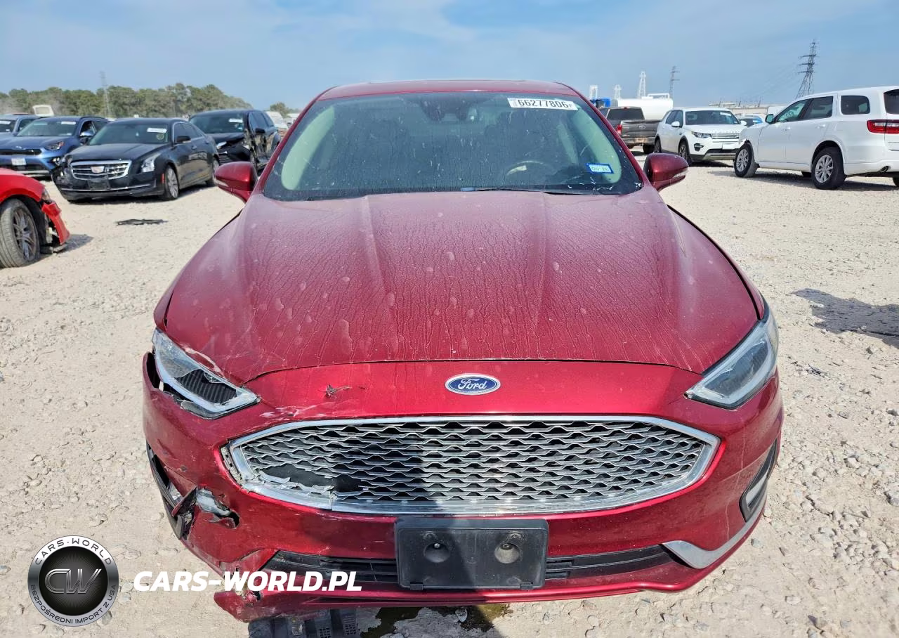 2019 Ford Fusion Titanium VIN:3FA6P0D90KR184556 - 5