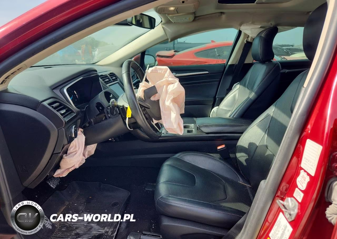 2019 Ford Fusion Titanium VIN:3FA6P0D90KR184556 - 7