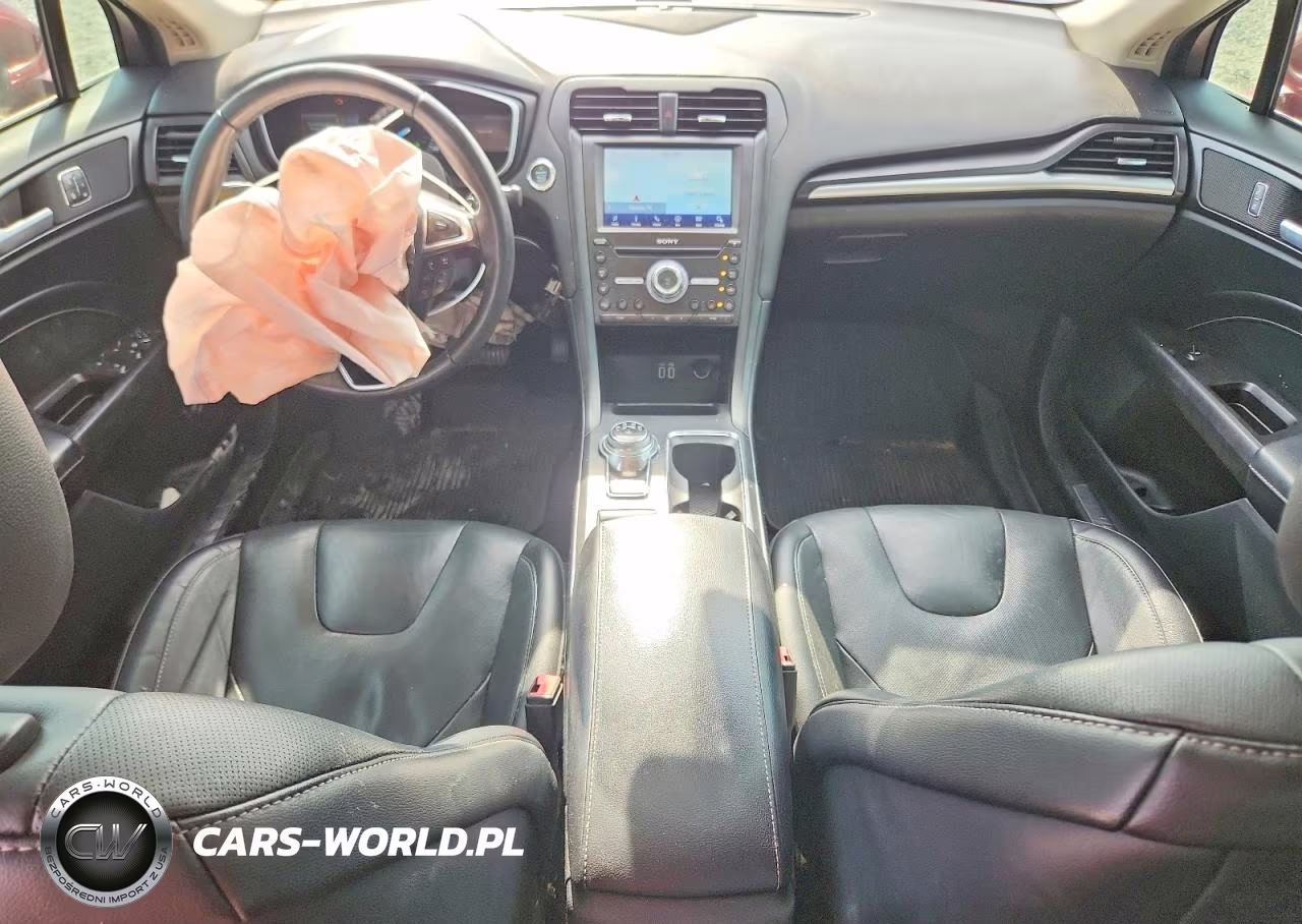 2019 Ford Fusion Titanium VIN:3FA6P0D90KR184556 - 8