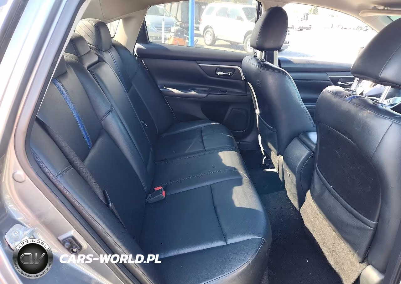 2018 Nissan Altima 2.5 Sr VIN:1N4AL3AP0JC285779 - 10