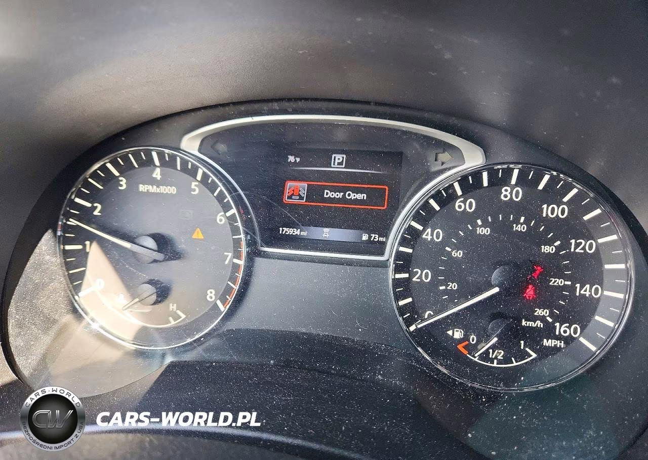 2018 Nissan Altima 2.5 Sr VIN:1N4AL3AP0JC285779 - 9