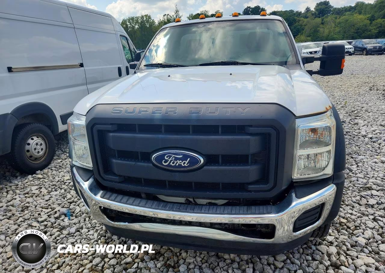 2016 Ford F550 Super Duty VIN:1FDUF5GY3GEC07435 - 5