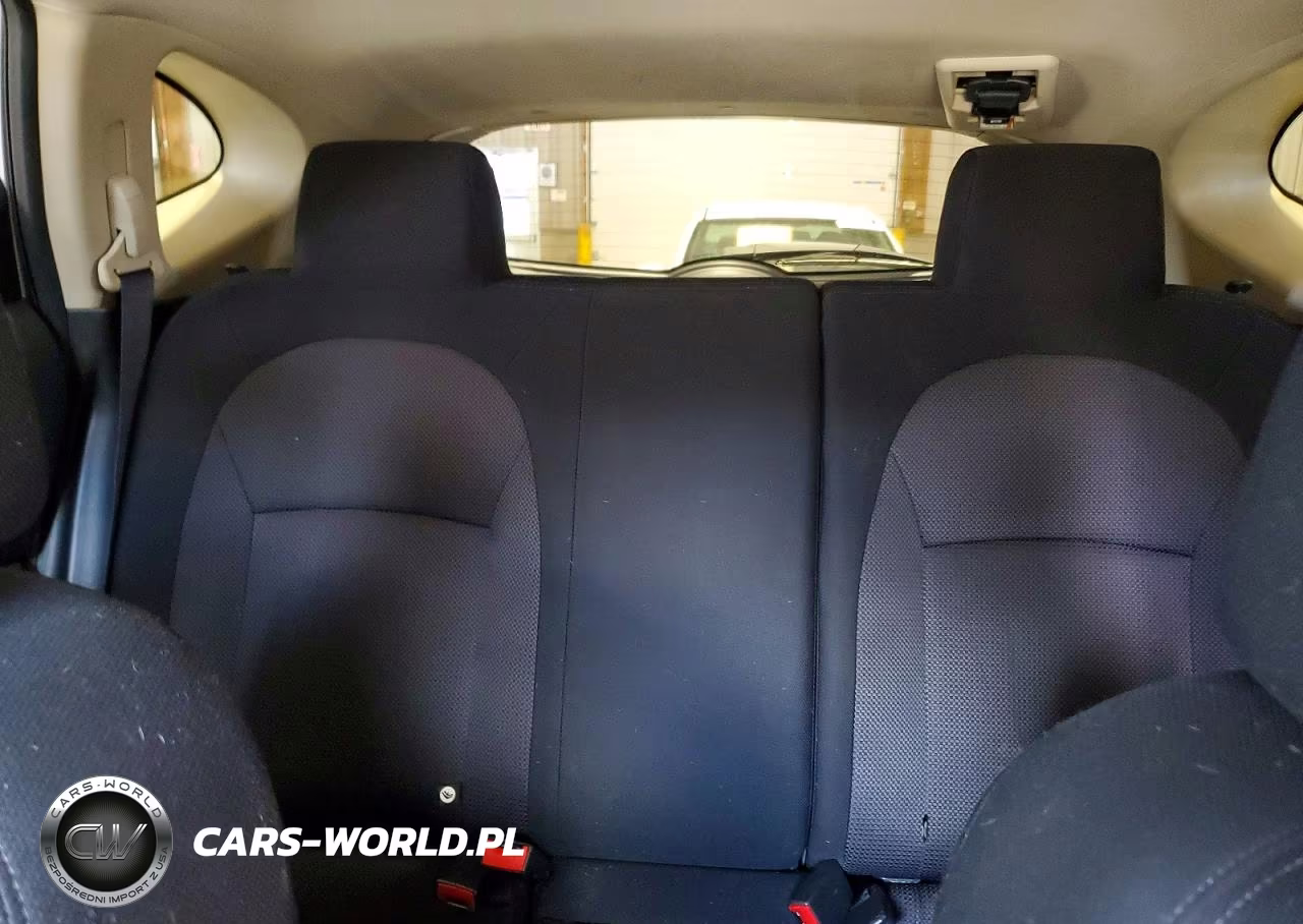 2011 Nissan Rogue S VIN:JN8AS5MV5BW675395 - 10