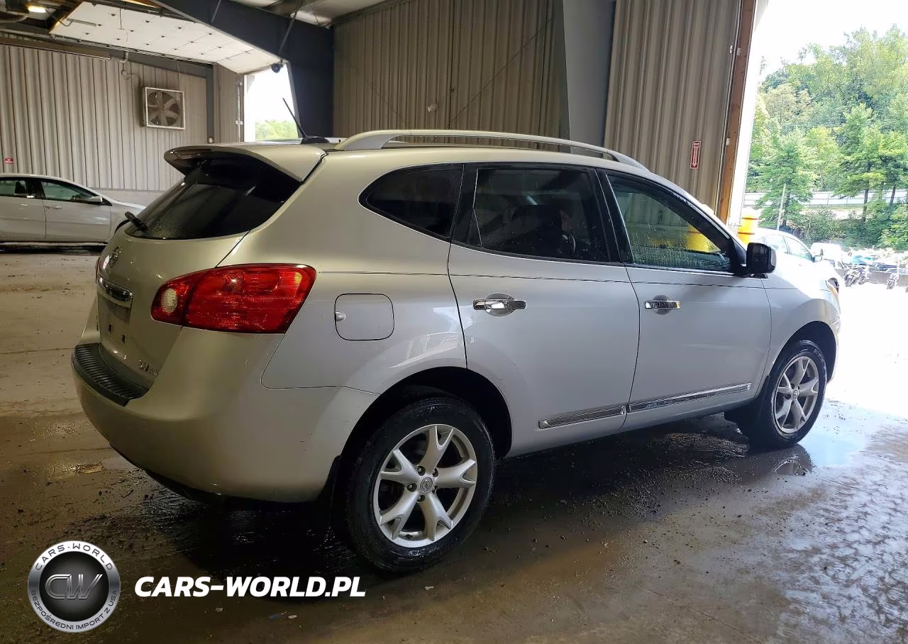 2011 Nissan Rogue S VIN:JN8AS5MV5BW675395 - 3