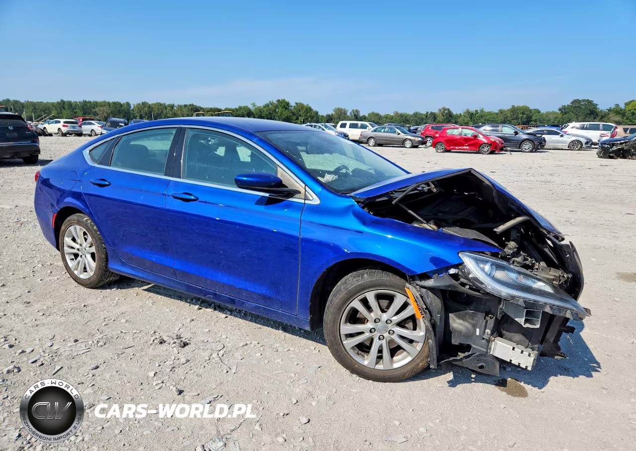2016 Chrysler 200 Limited VIN:1C3CCCAB2GN126836 - 4