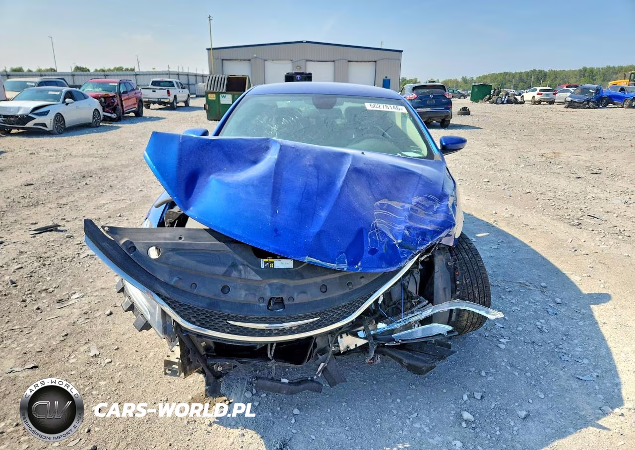 2016 Chrysler 200 Limited VIN:1C3CCCAB2GN126836 - 5