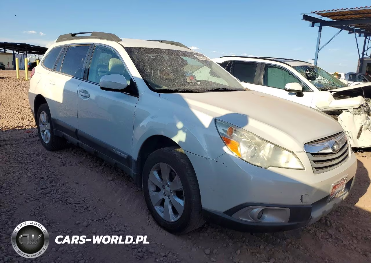 2012 Subaru Outback 2.5I Premium VIN:4S4BRBCC4C3209658 - 4