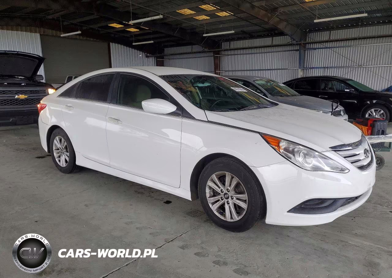 2014 Hyundai Sonata Gls VIN:5NPEB4AC2EH927771 - 4