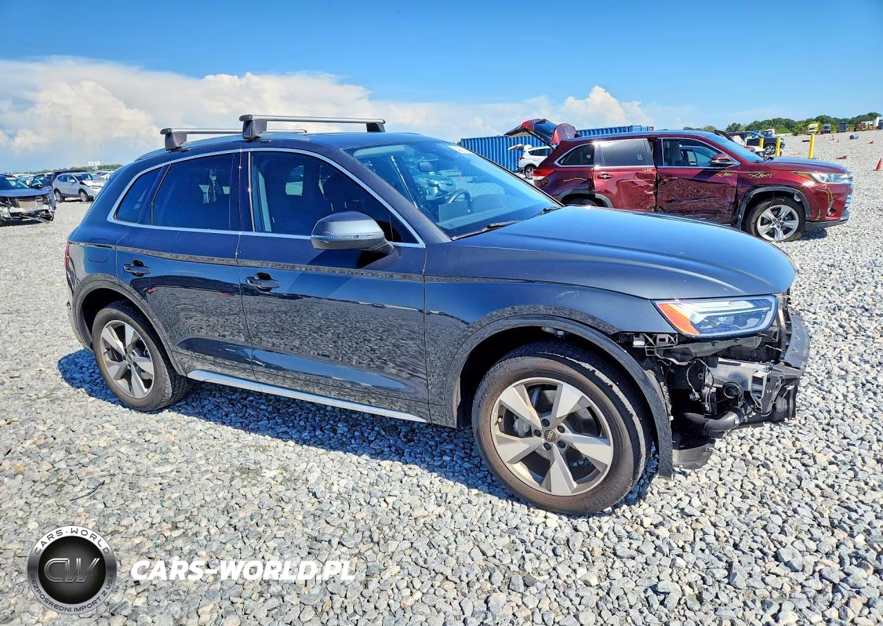 2023 Audi Q5 Premium Plus 40 VIN:WA1BBAFYXP2005639 - 4