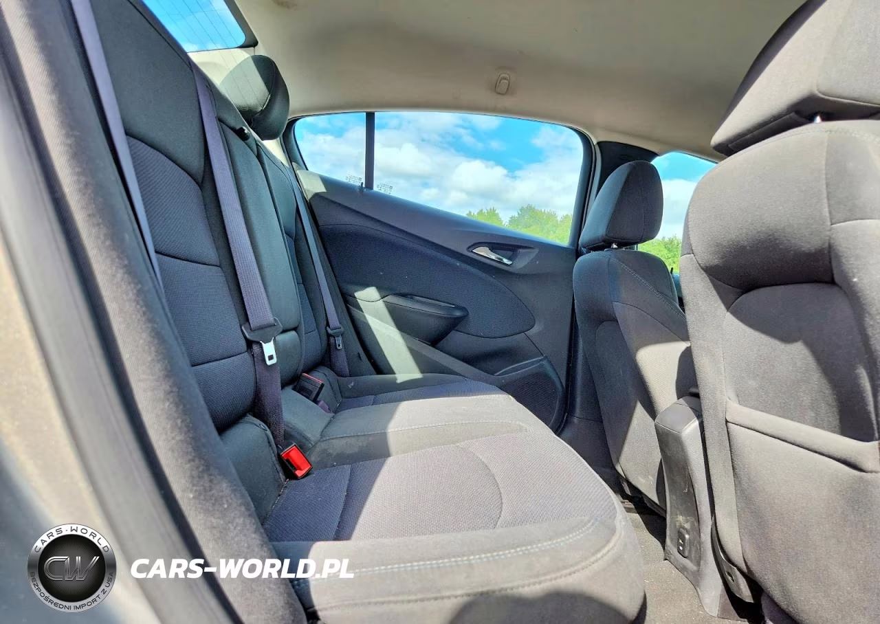 2017 Chevrolet Cruze Lt VIN:1G1BE5SM5H7233147 - 10