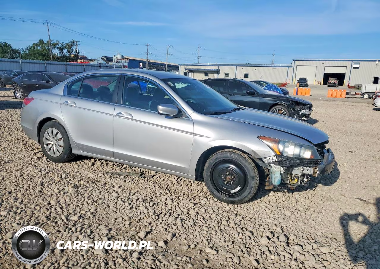 2011 Honda Accord Lx VIN:1HGCP2F30BA046349 - 4