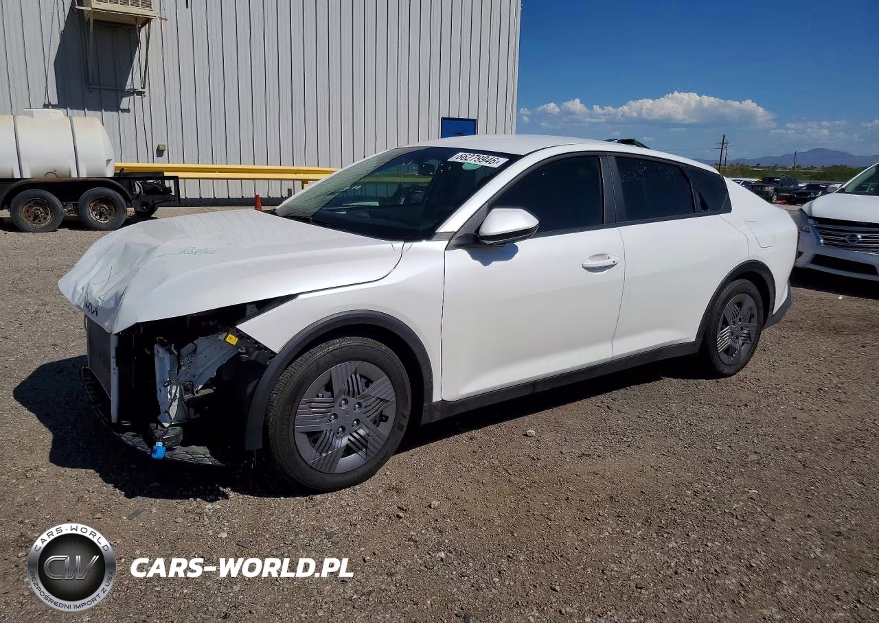2025 Kia K4 Lx VIN:3KPFT4DE3SE181622 - 1