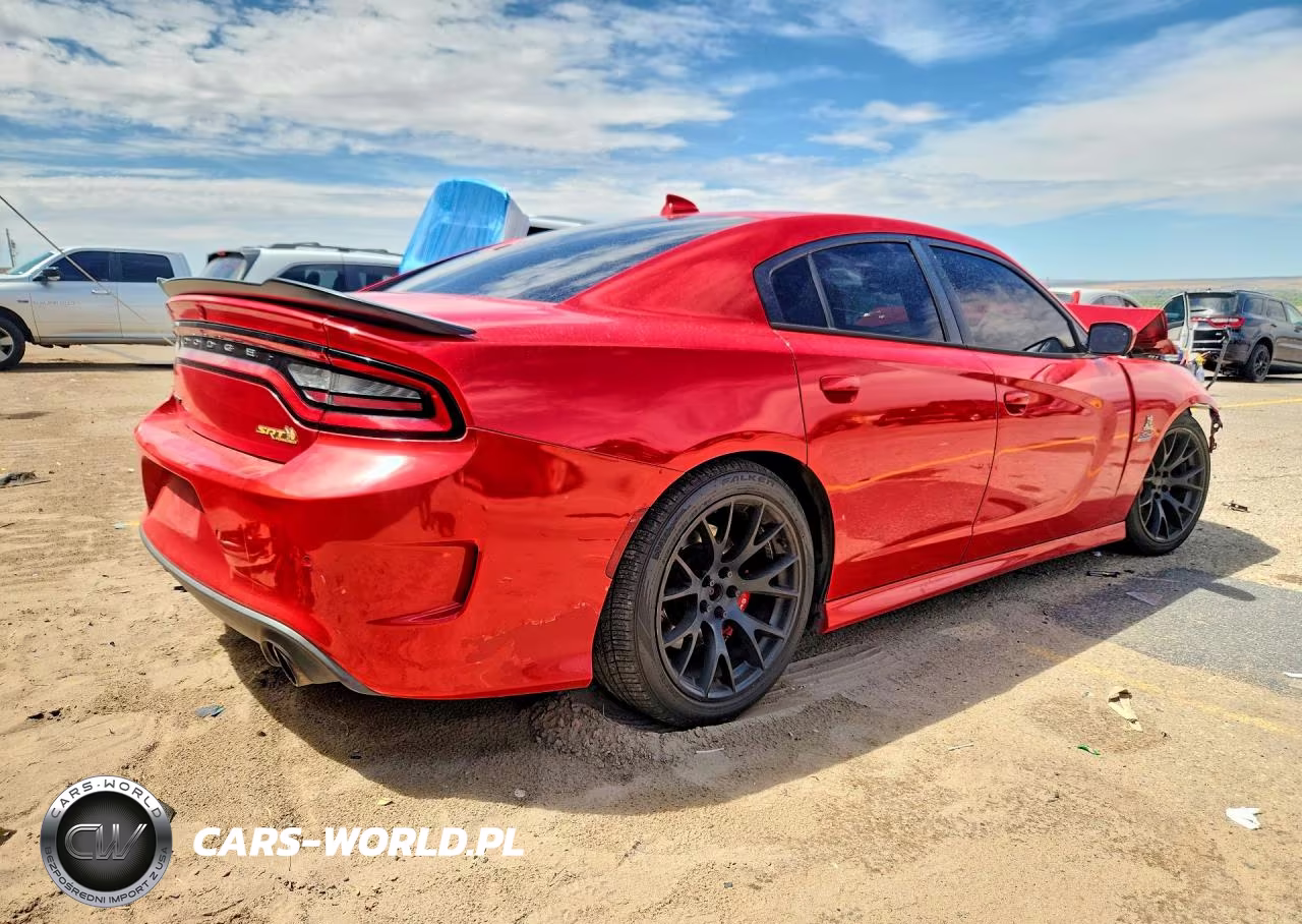 2016 Dodge Charger R-T Scat Pack VIN:2C3CDXGJ8GH220781 - 3