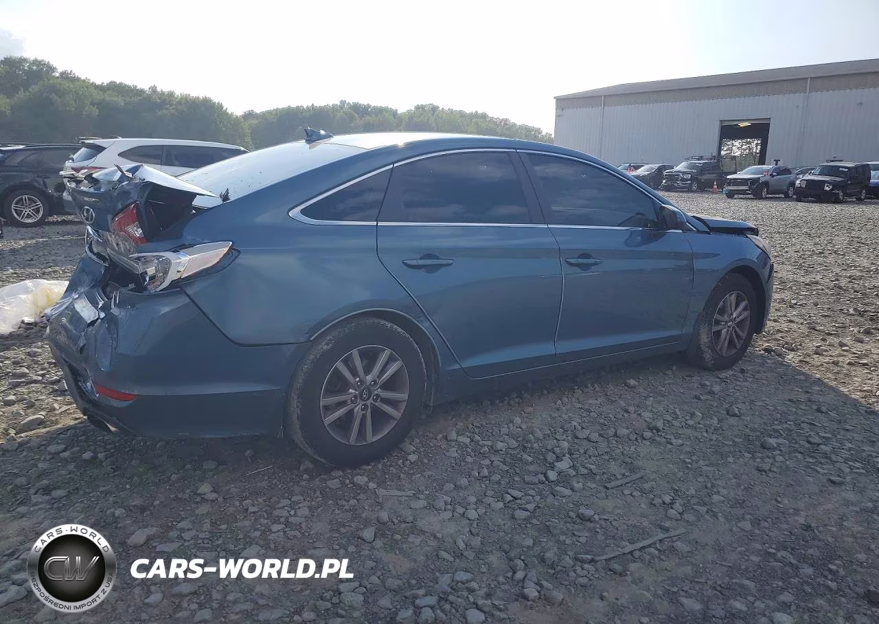 2015 Hyundai Sonata Se VIN:5NPE24AF6FH192790 - 3