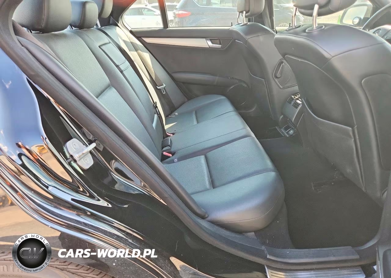 2008 Mercedes-Benz C 300 VIN:WDDGF54X48R038524 - 10