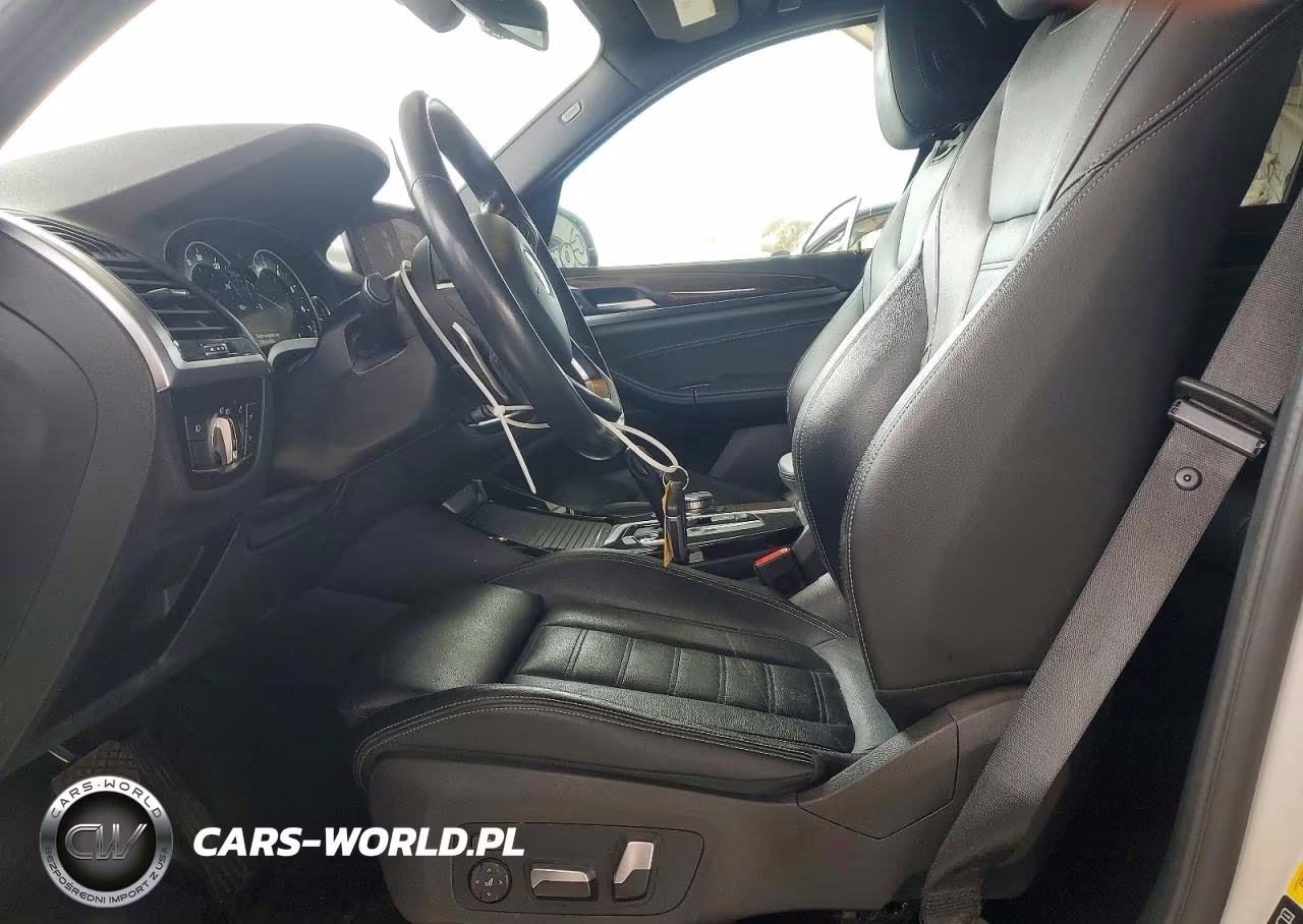 2019 BMW X3 xDrive30I VIN:5UXTR9C58KLE19960 - 7