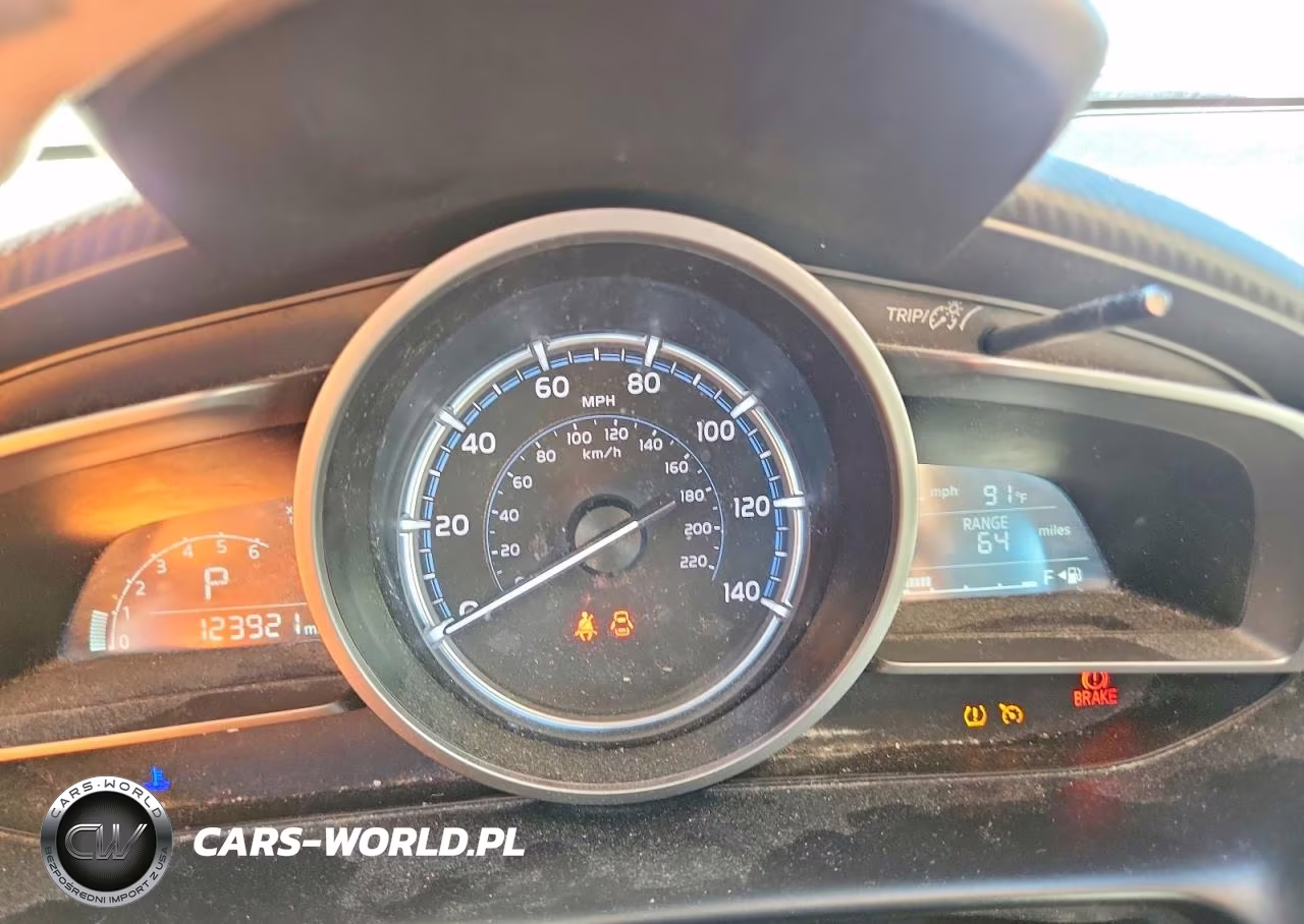 2019 Toyota Yaris Le VIN:3MYDLBYV5KY516000 - 9