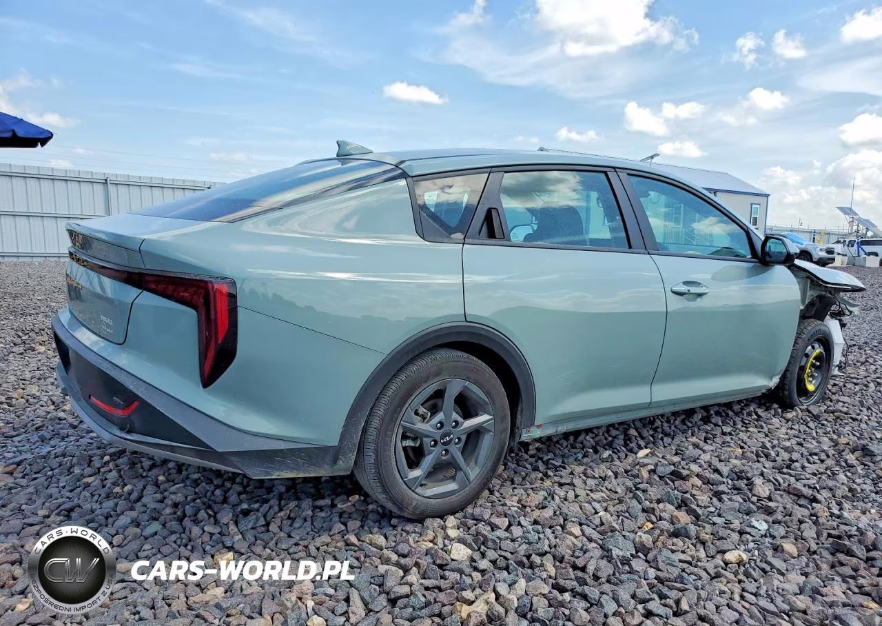 2025 Kia K4 Lxs VIN:3KPFT4DE1SE132886 - 3