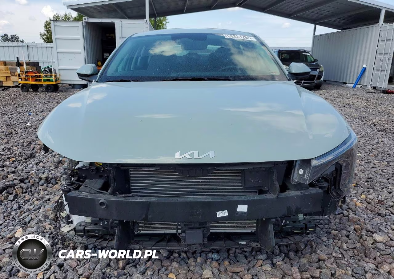 2025 Kia K4 Lxs VIN:3KPFT4DE1SE132886 - 5