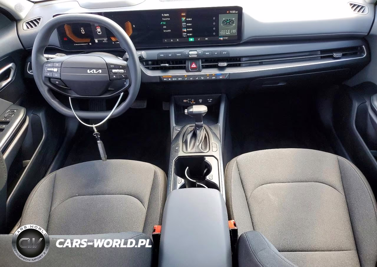 2025 Kia K4 Lxs VIN:3KPFT4DE1SE132886 - 8