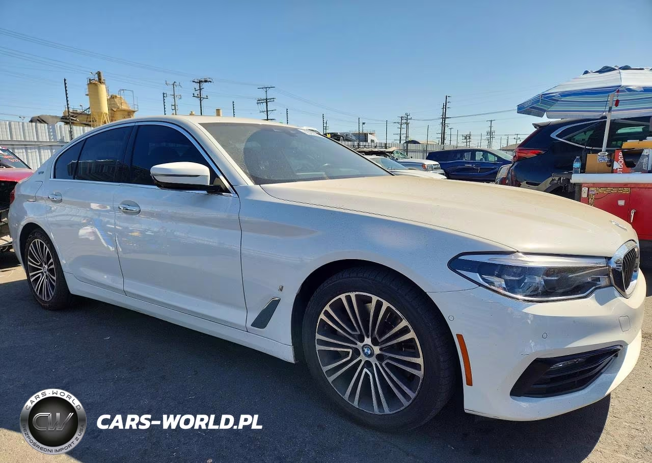 2018 BMW 530E VIN:WBAJA9C5XJB033278 - 4
