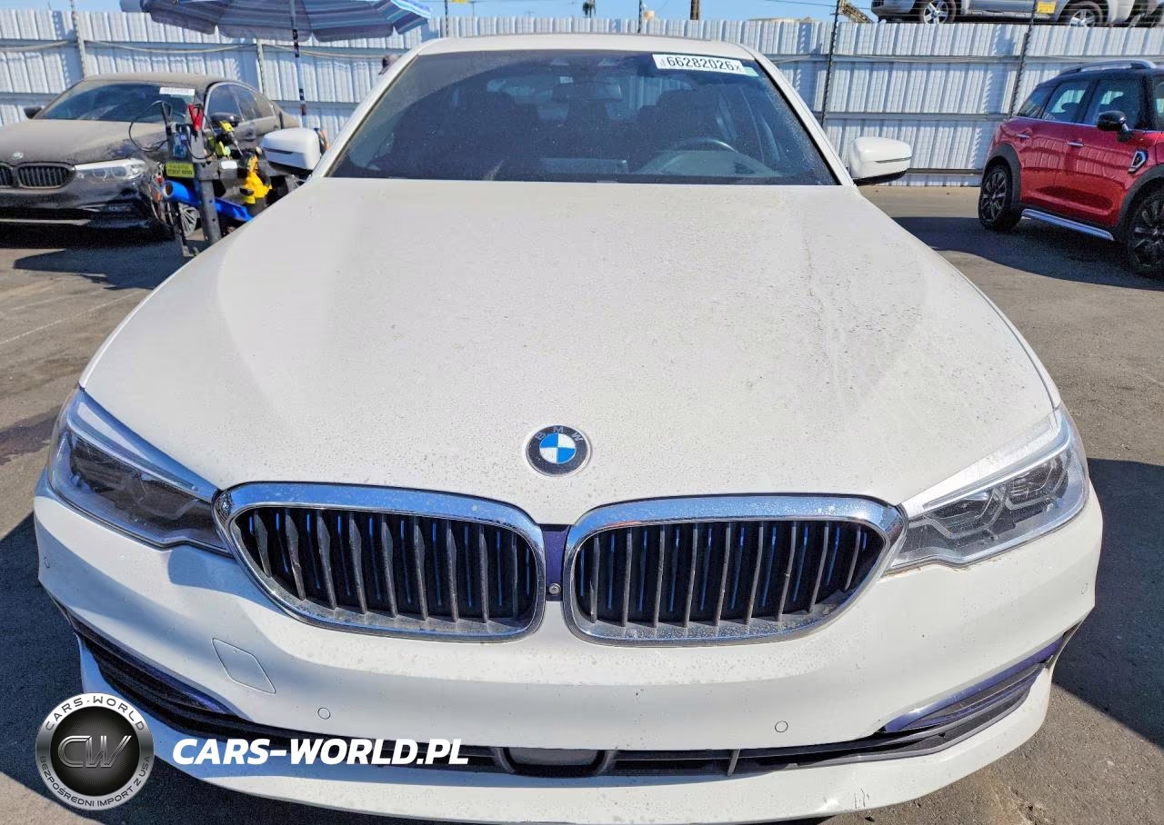 2018 BMW 530E VIN:WBAJA9C5XJB033278 - 5