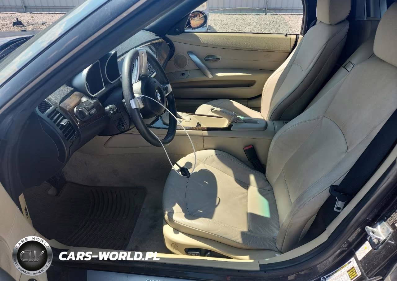 2008 BMW Z4 3.0 VIN:4USBU33528LW74970 - 7