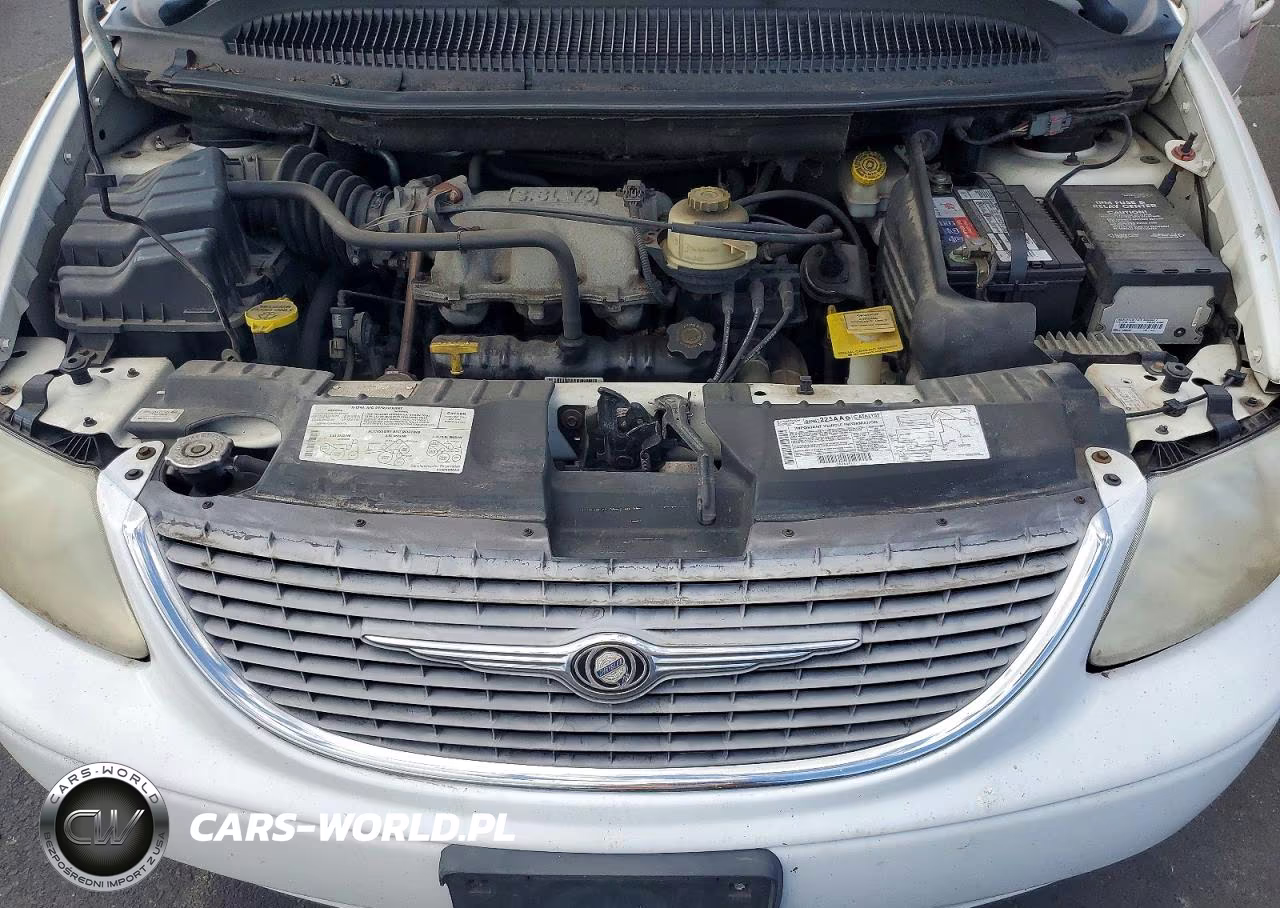 2001 Chrysler Town & Country Limited VIN:2C8GT64L81R215984 - 11