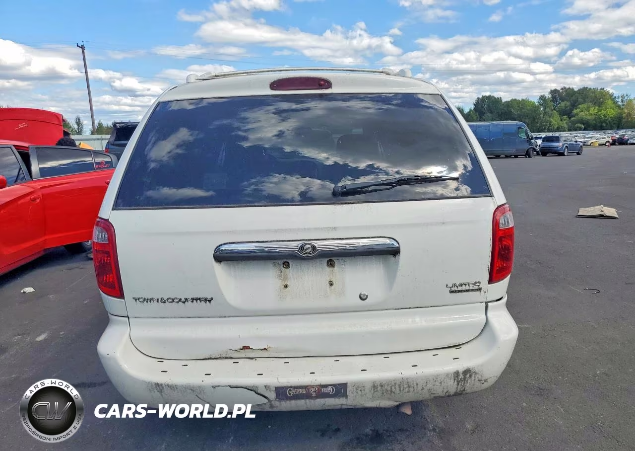 2001 Chrysler Town & Country Limited VIN:2C8GT64L81R215984 - 6