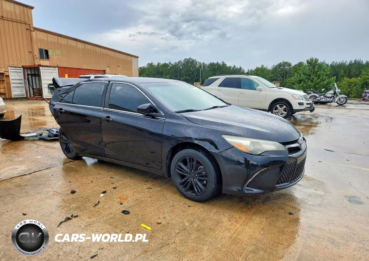2016 Toyota Camry Se VIN:4T1BF1FK7GU183059 - 4