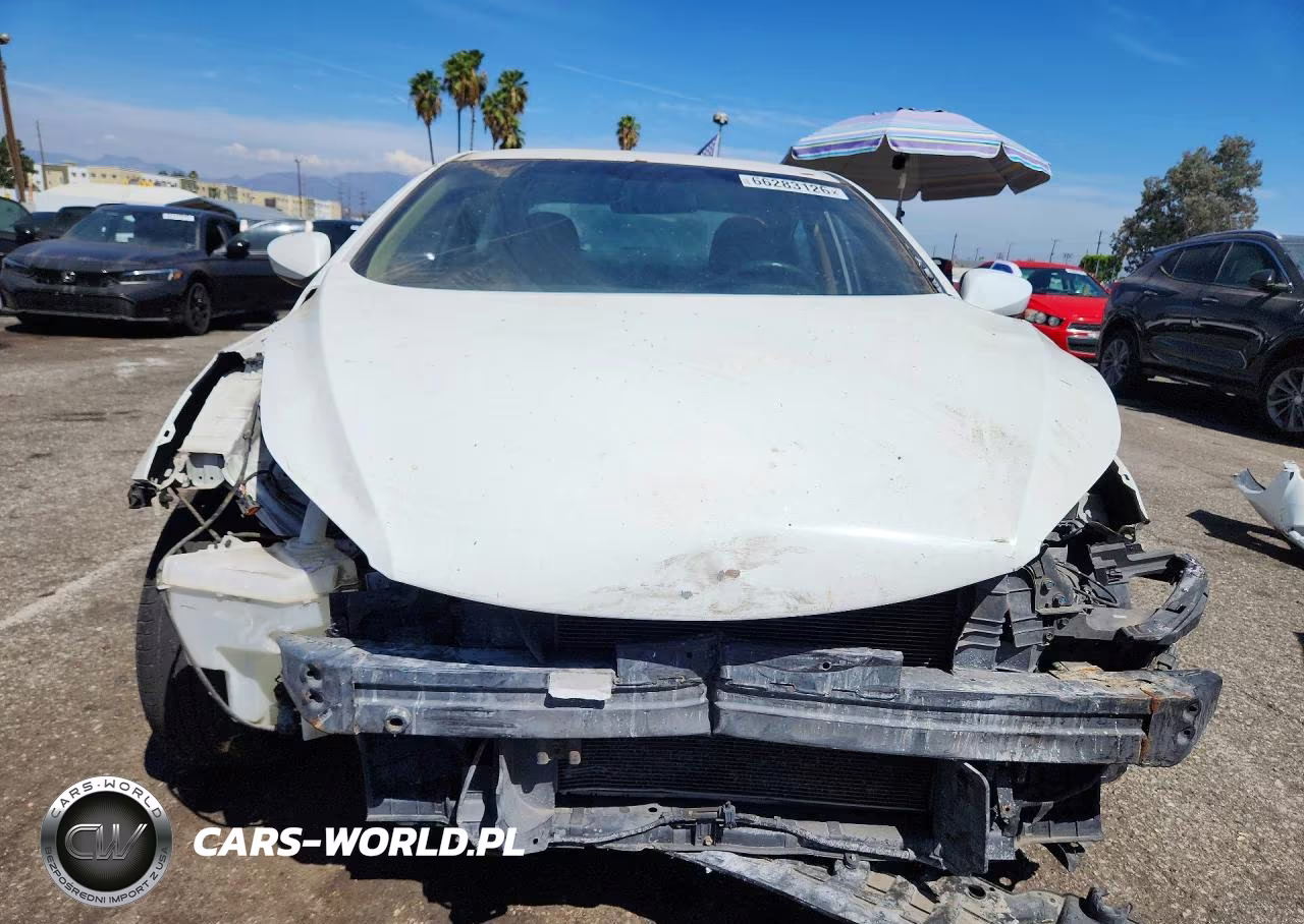 2013 Hyundai Elantra Gls VIN:5NPDH4AE9DH344561 - 5